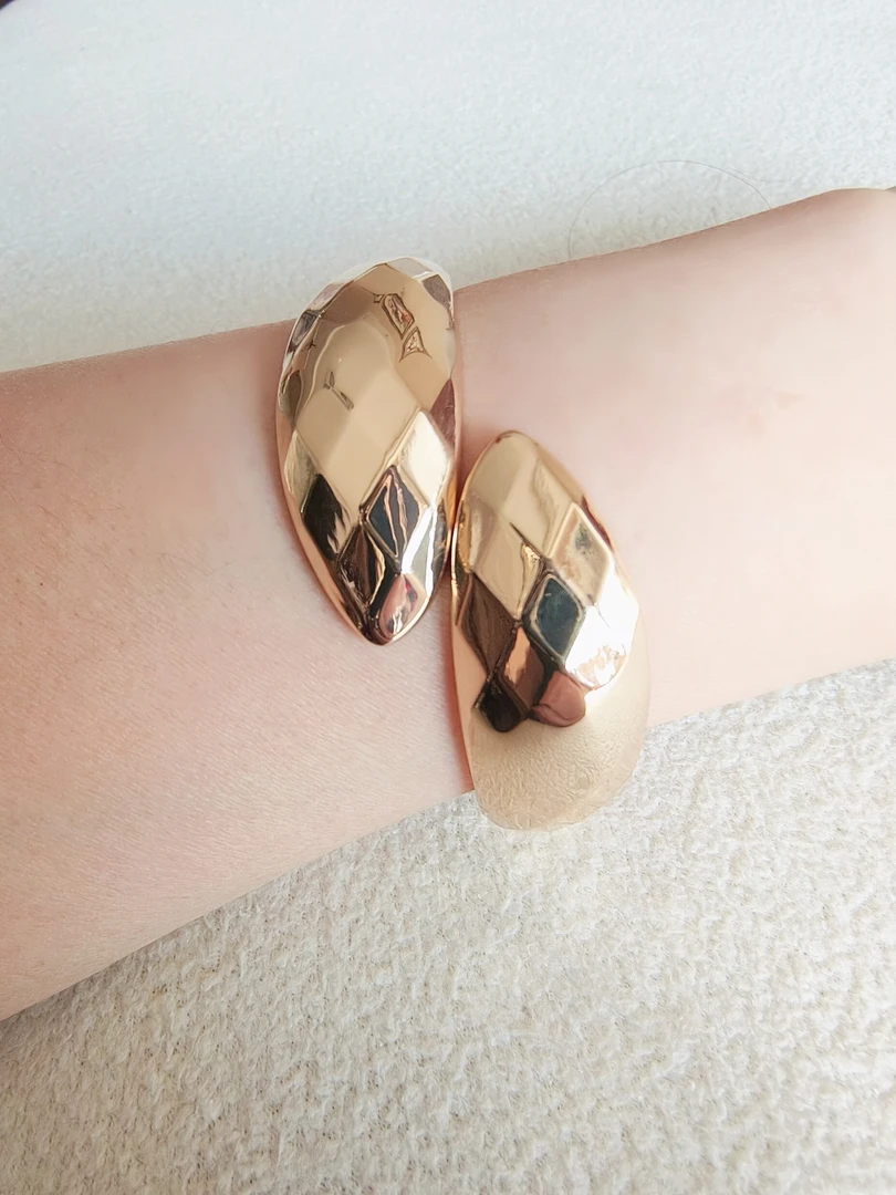 锌合金手镯 时尚合金手镯