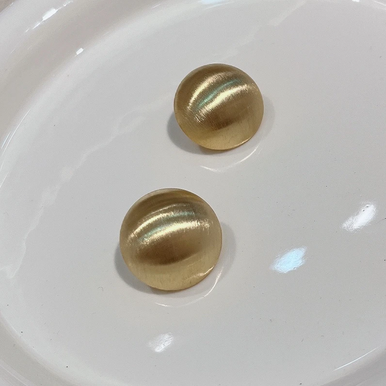 铜合金耳饰 铜合金拉丝磨砂耳钉百搭金色气质小众