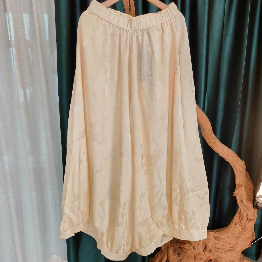 凤来兮私人定制米白色暗花花纹灯笼裤HK0012