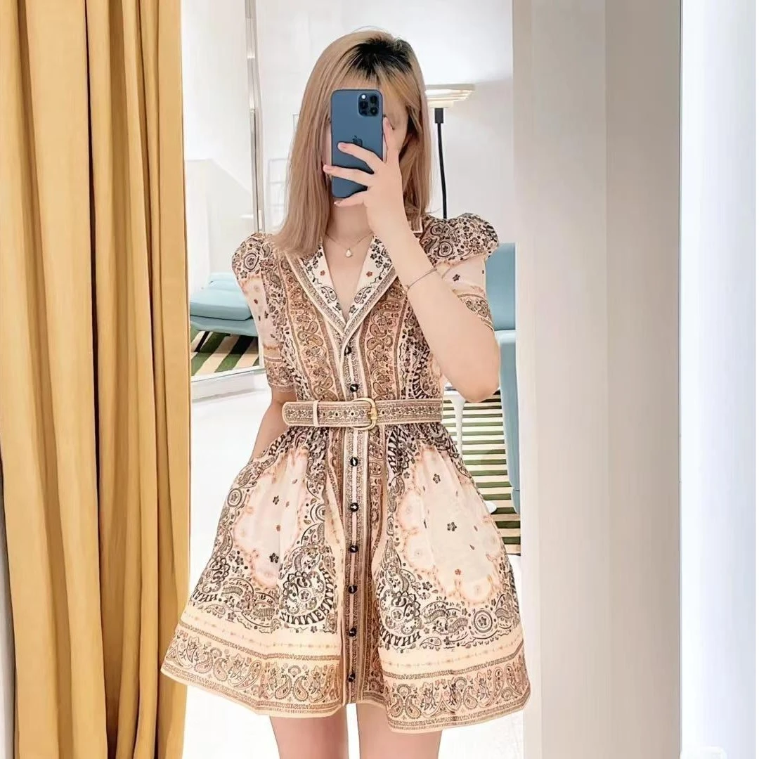 24年早春新款奶油色丝麻泡肩迷你衬衫连衣裙(收腰显瘦时尚度假)