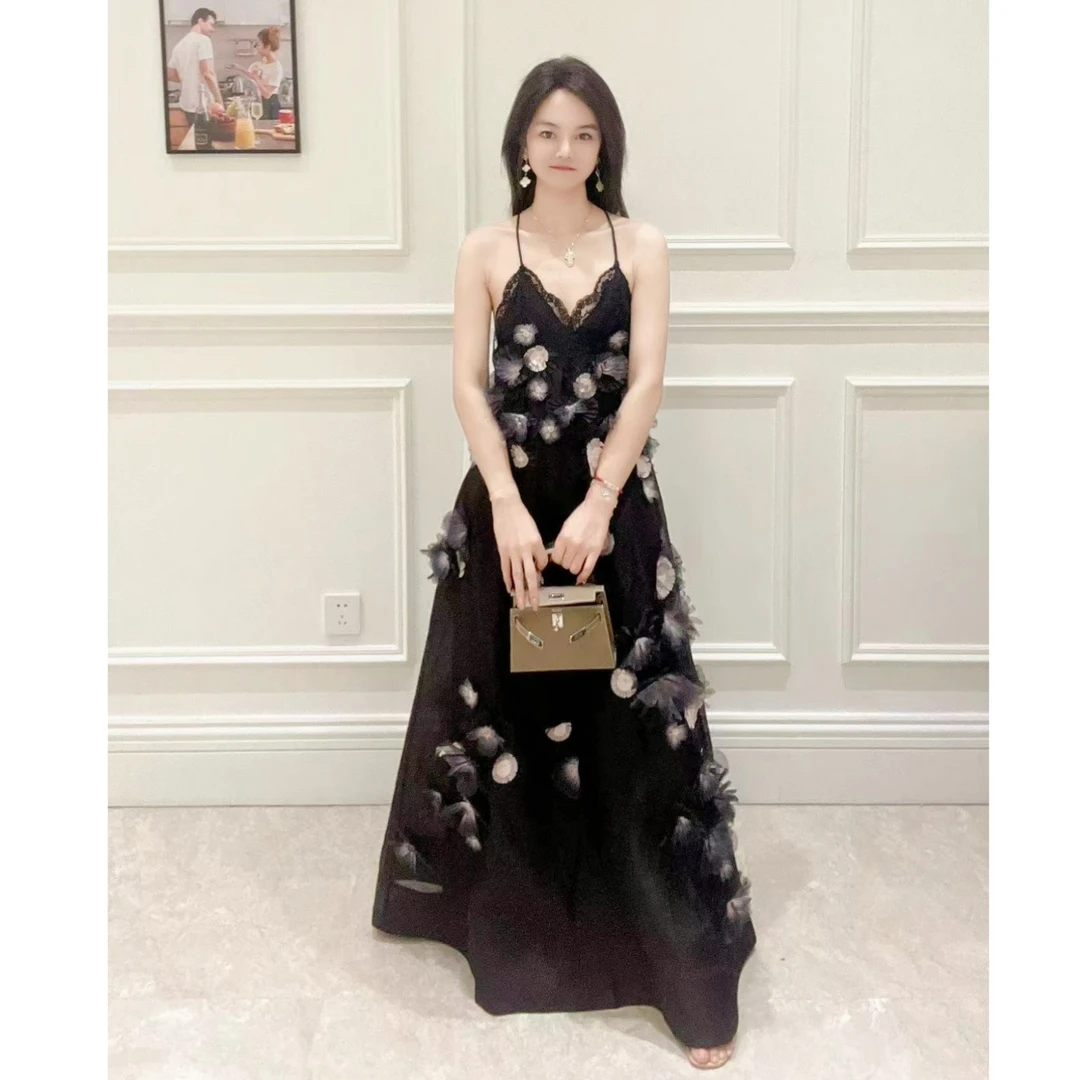 2024春夏黑色雏菊露背礼服裙法式时尚气质重工蕾丝设计感生日晚宴