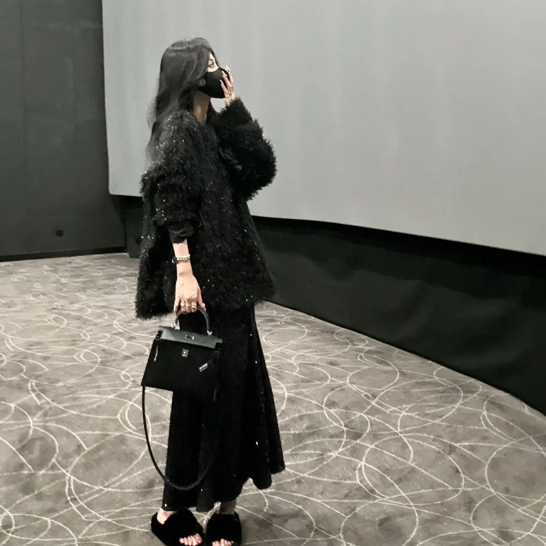 【怦然心动】现货毛毛套头宽松上衣+高级感亮片闪闪鱼尾半身长裙