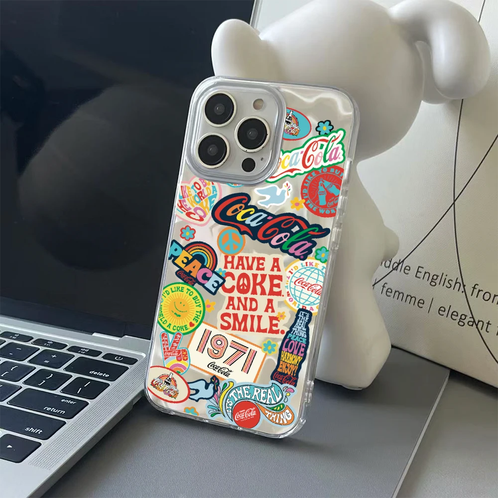 适用苹果16/15/14/13pro手机壳水波纹可口可乐羽纱防摔12全包软壳