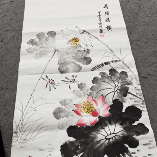 福利待遇等方面都有