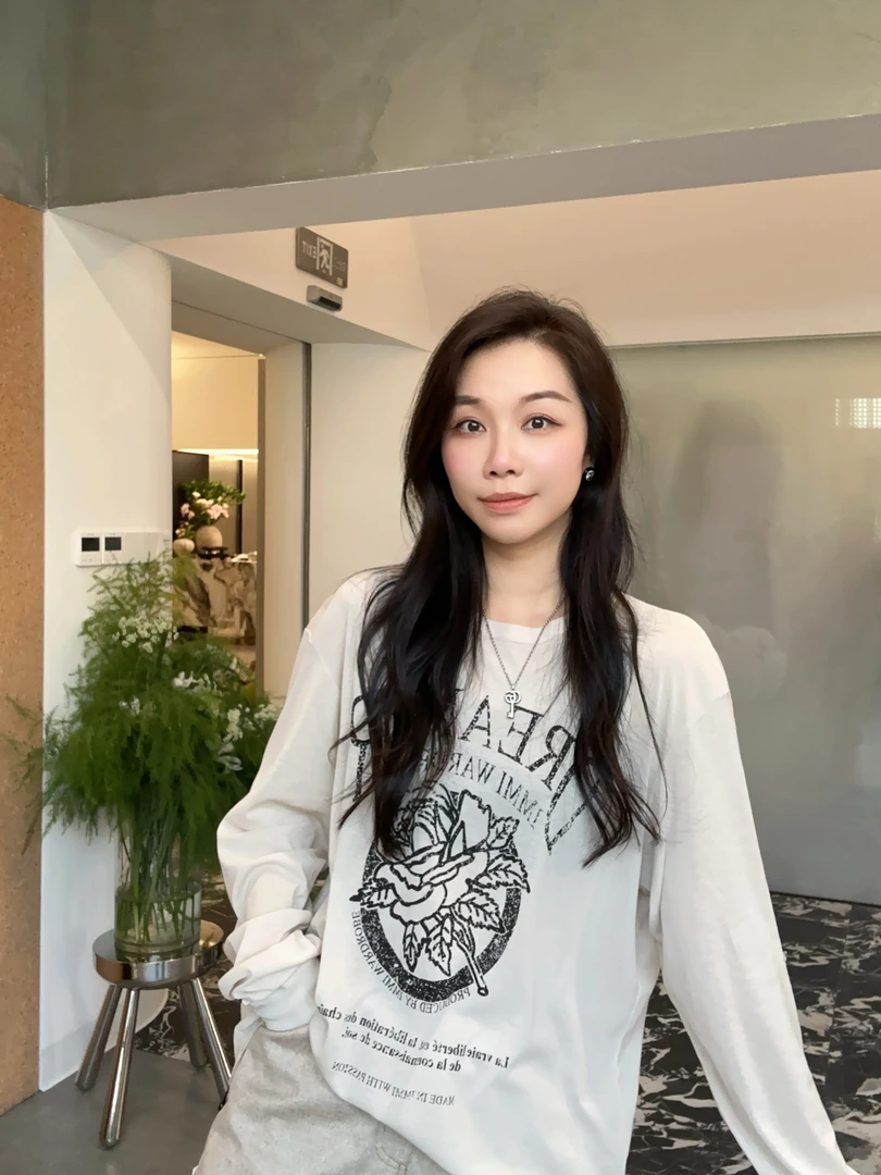 IMMI 设计师品牌 小众新款 超薄强粘字母玫瑰花宽松长袖T恤