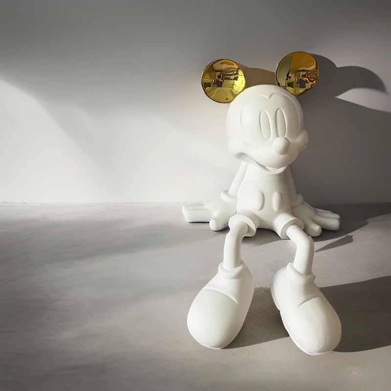 现代简约风客厅电视柜装饰摆件心形跳舞人偶酒柜玄关饰品轻奢家居