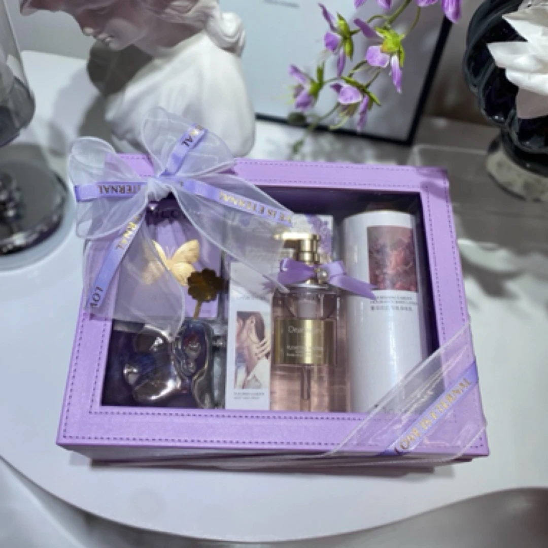 一对一定制搭配伴郎伴娘结婚伴手礼