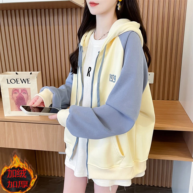 初高中学生加绒开衫外套女秋冬新爆款刺绣休闲宽松大码连帽卫衣潮