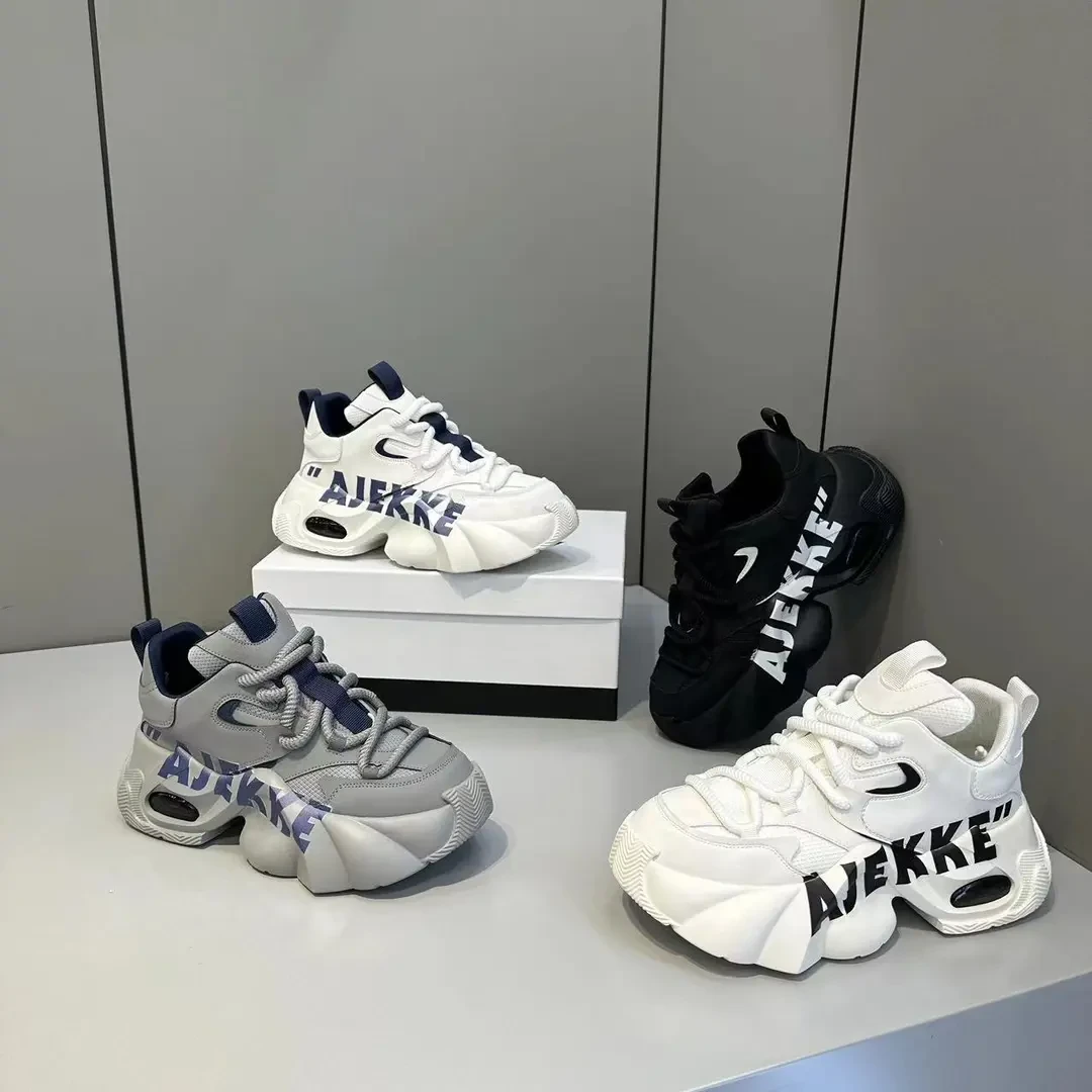 国潮春季新款男士百搭舒适时尚潮流休闲潮鞋痞帅