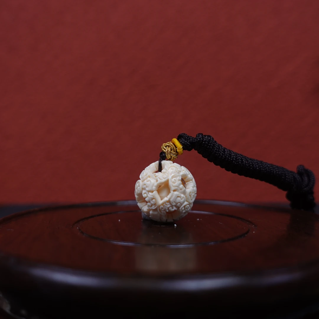 孙宁(省大) 猛犸牙福在眼前鬼工球挂件 Y617