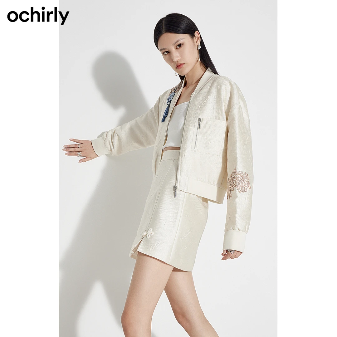 ochirly欧时力 李旻国风系列提花休闲夹克外套冬字母铃铛绣章