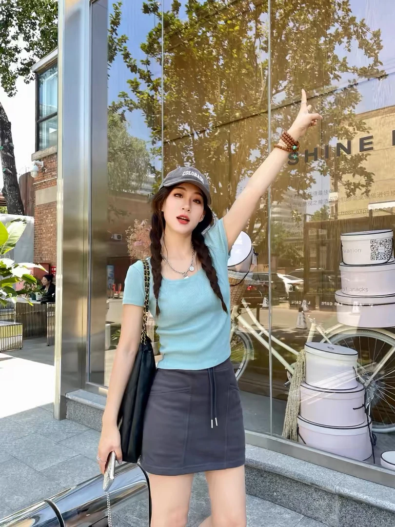 叶子小姐【方领T恤】薄短袖夏修身设计感小众领简约短上衣 TX54