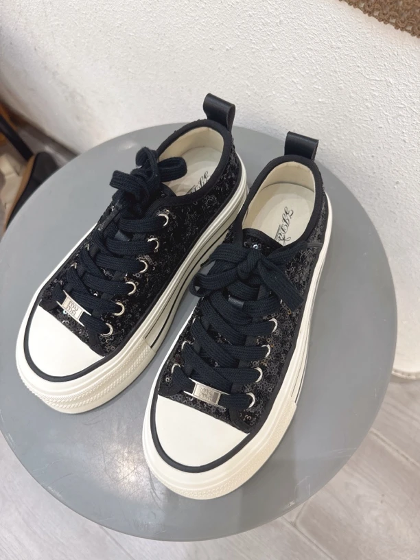 2024春夏新款低帮帆布鞋女刺绣老花欧美休闲百搭厚底板鞋透气单鞋