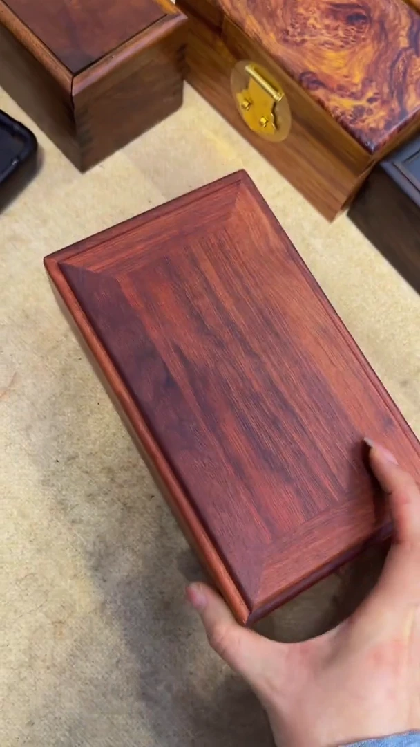 【闪购商品】木缅花素面机关盒