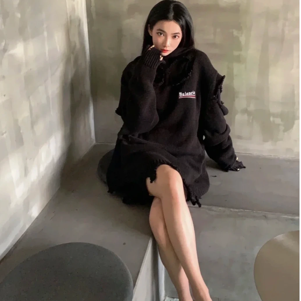 99新 Balenciaga/巴黎世家 -100 小花6娜 破洞连帽卫衣Xs