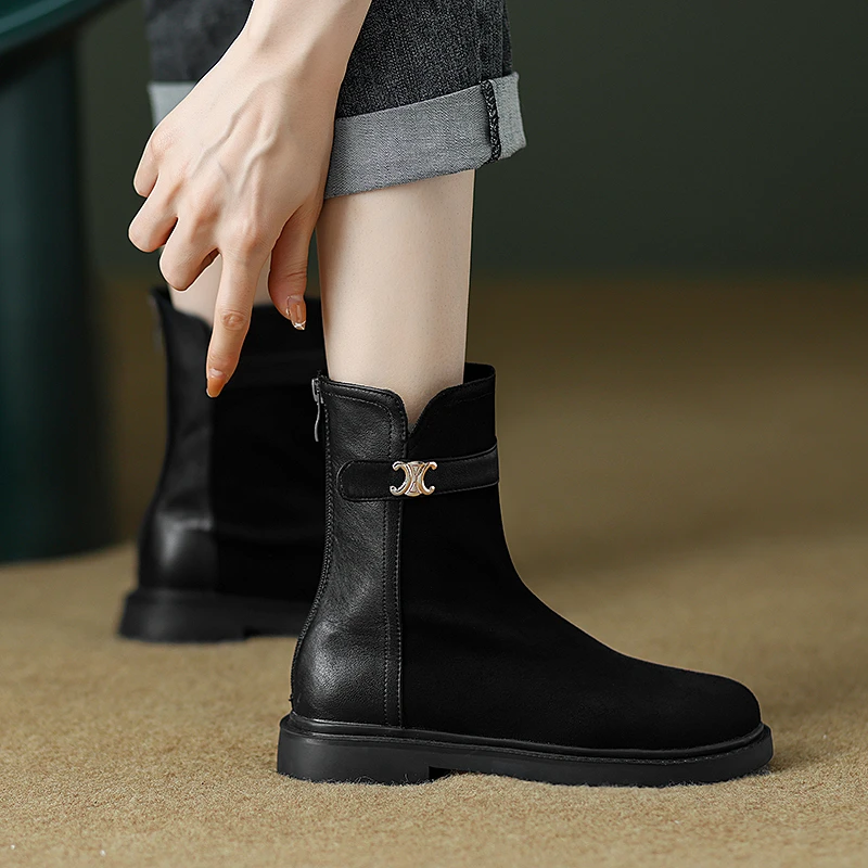 大码低跟短靴女4142显瘦马丁靴瘦瘦靴秋冬新款圆头黑色单靴厚底