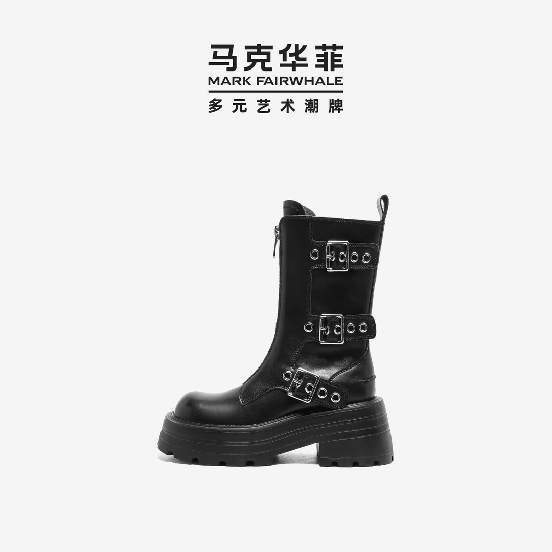 马克华菲女鞋时尚百搭英伦风复古马丁靴冬季黑色休闲潮流扣带中筒