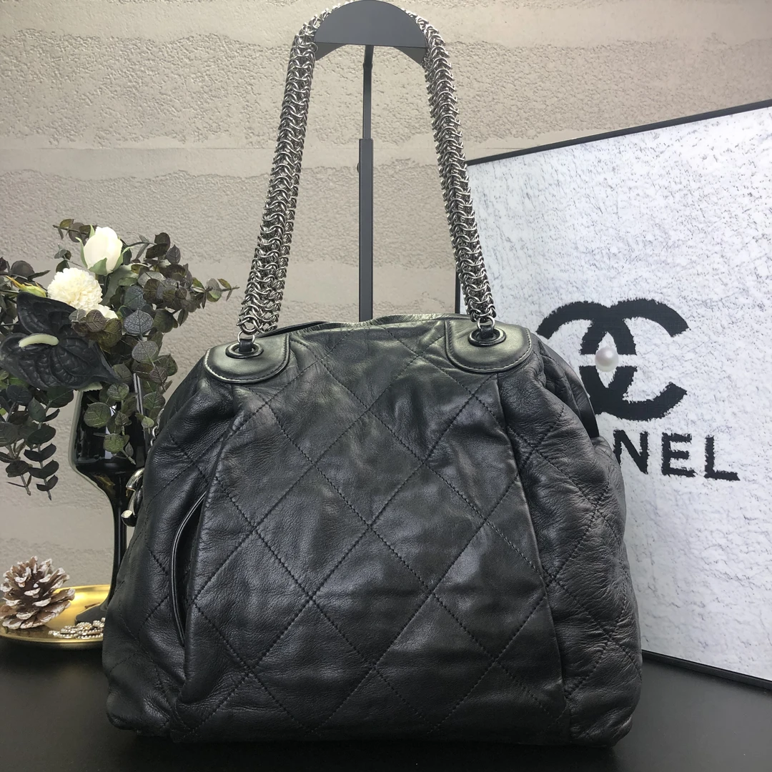 95新 Chanel/香奈儿 黑银菱格流苏福袋托特包14开底长28