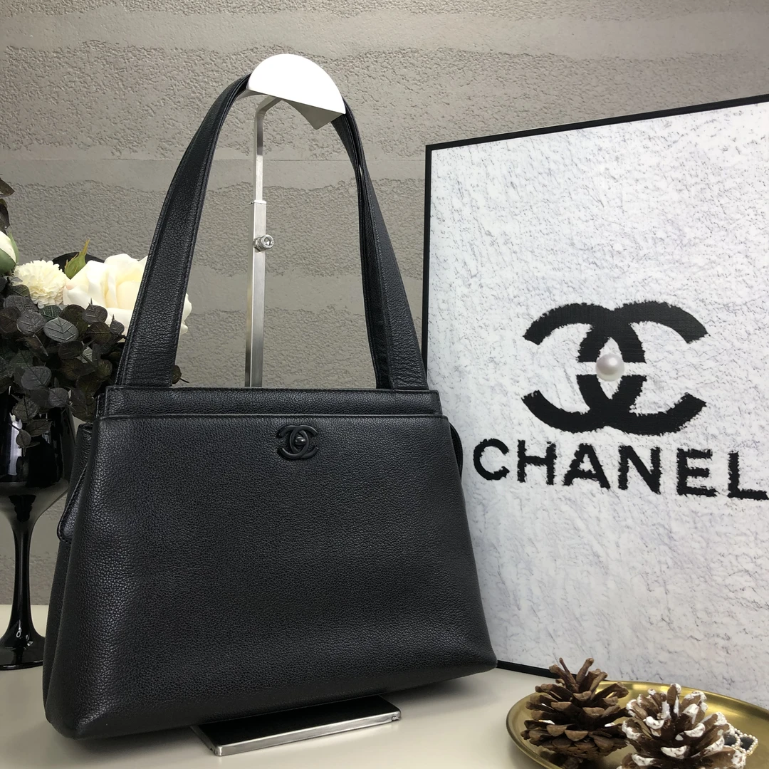 95新 Chanel/香奈儿 So Black黑色kelly手提单肩包 底长28 5开