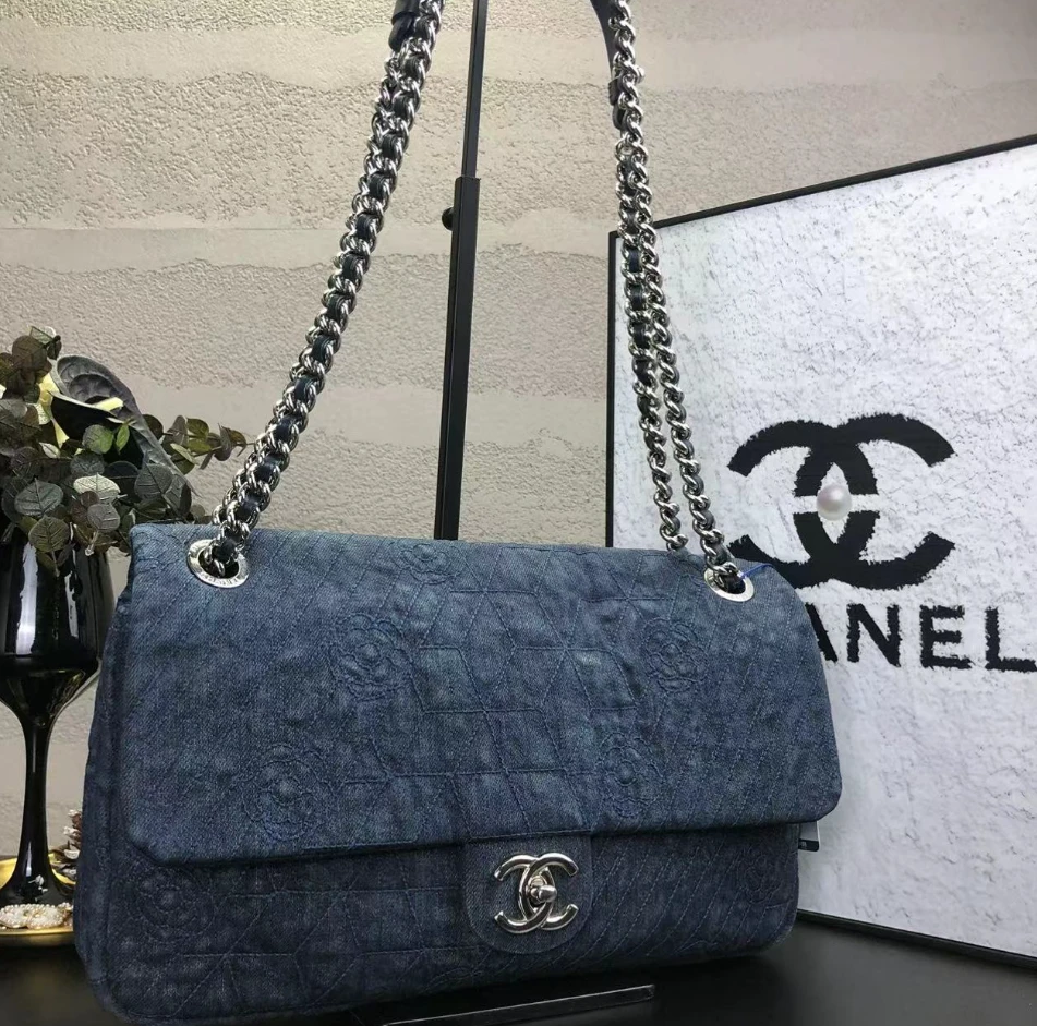 95新 Chanel/香奈儿 牛仔单宁CF Jumbo山茶花链条腋下包 16开 卡