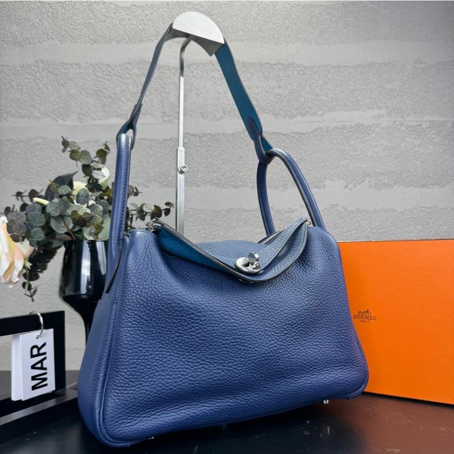 95新 Hermes/爱马仕 深蓝色银扣lindy单肩手提包 框O刻 底长30