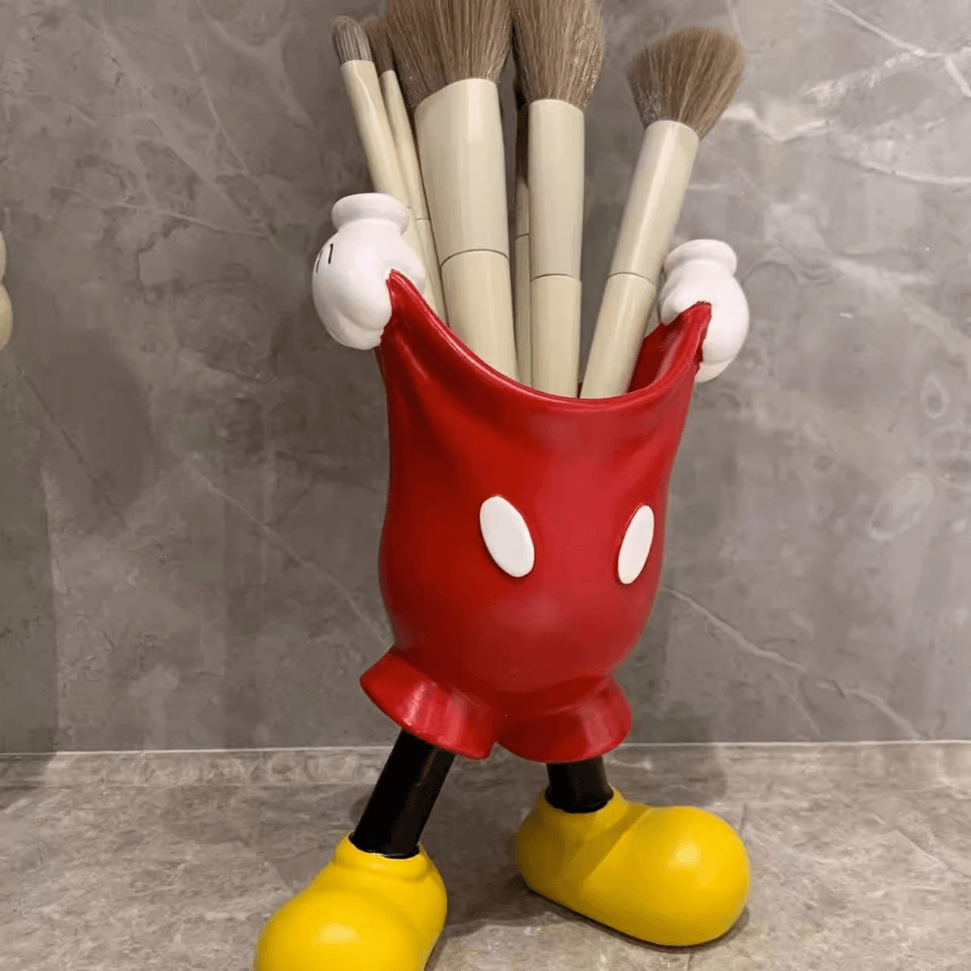 创意卡通米奇提裤衩学生笔筒多功能化妆刷收纳盒客厅桌面装饰摆件