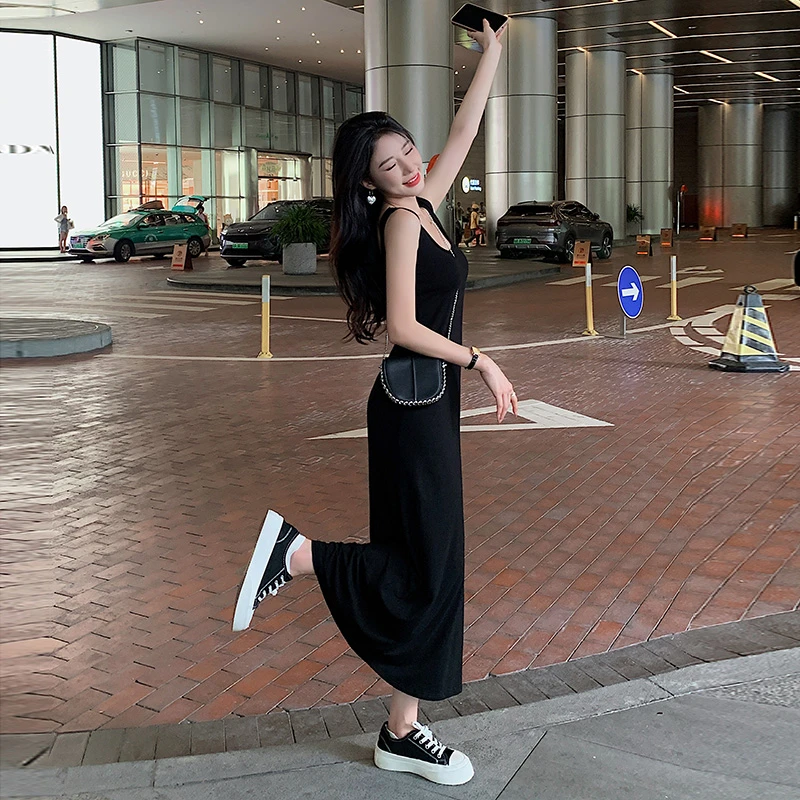 吊带连衣裙女2023年春夏新款打底裙气质休闲显瘦莫代尔长款背心裙