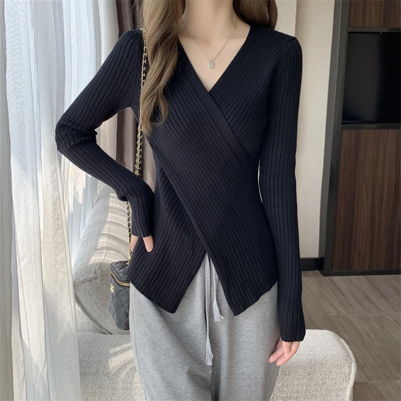 大码女装毛衣2025春秋胖mm显瘦收腰设计感v领针织打底衫女上衣
