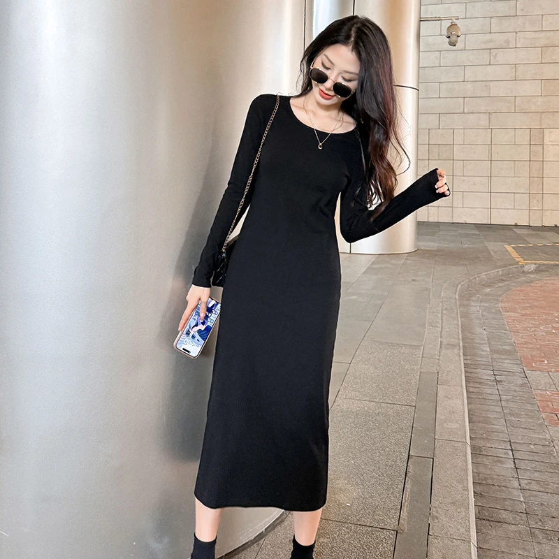 秋装女2025年新款韩版套头圆领时尚休闲长款过膝冬季打底连衣裙