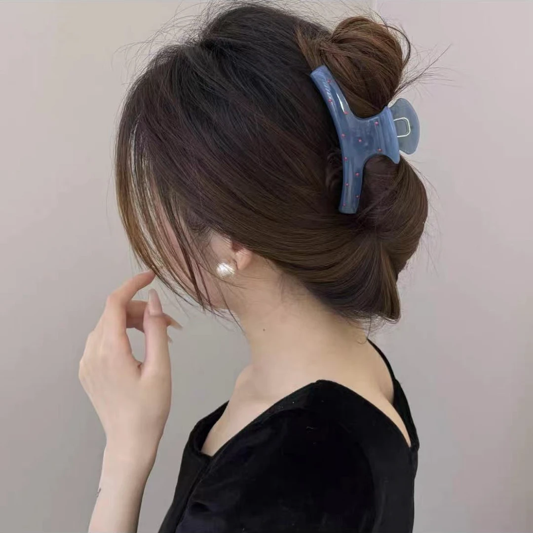 蓝色波点抓夹法式高级感小众设计感甜美后脑勺盘发鲨鱼夹发饰头饰