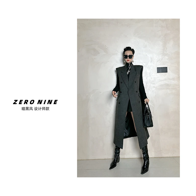 Dan Dan 双排扣法式修身长款马甲外套女