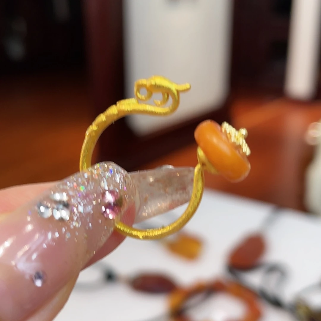 【闪购商品】蜜蜡手链未镶嵌
