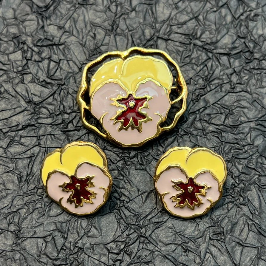 铜合金胸针 阿烁中古as621