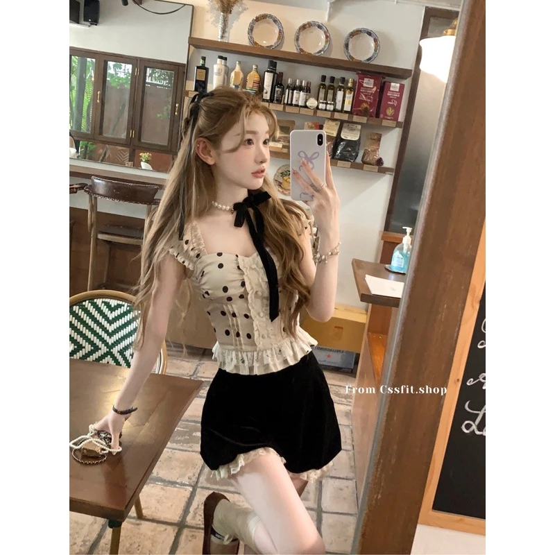 迟伞 24/ss古董少女波点花边蕾丝可爱短袖两穿上衣黑色短裤套高腰