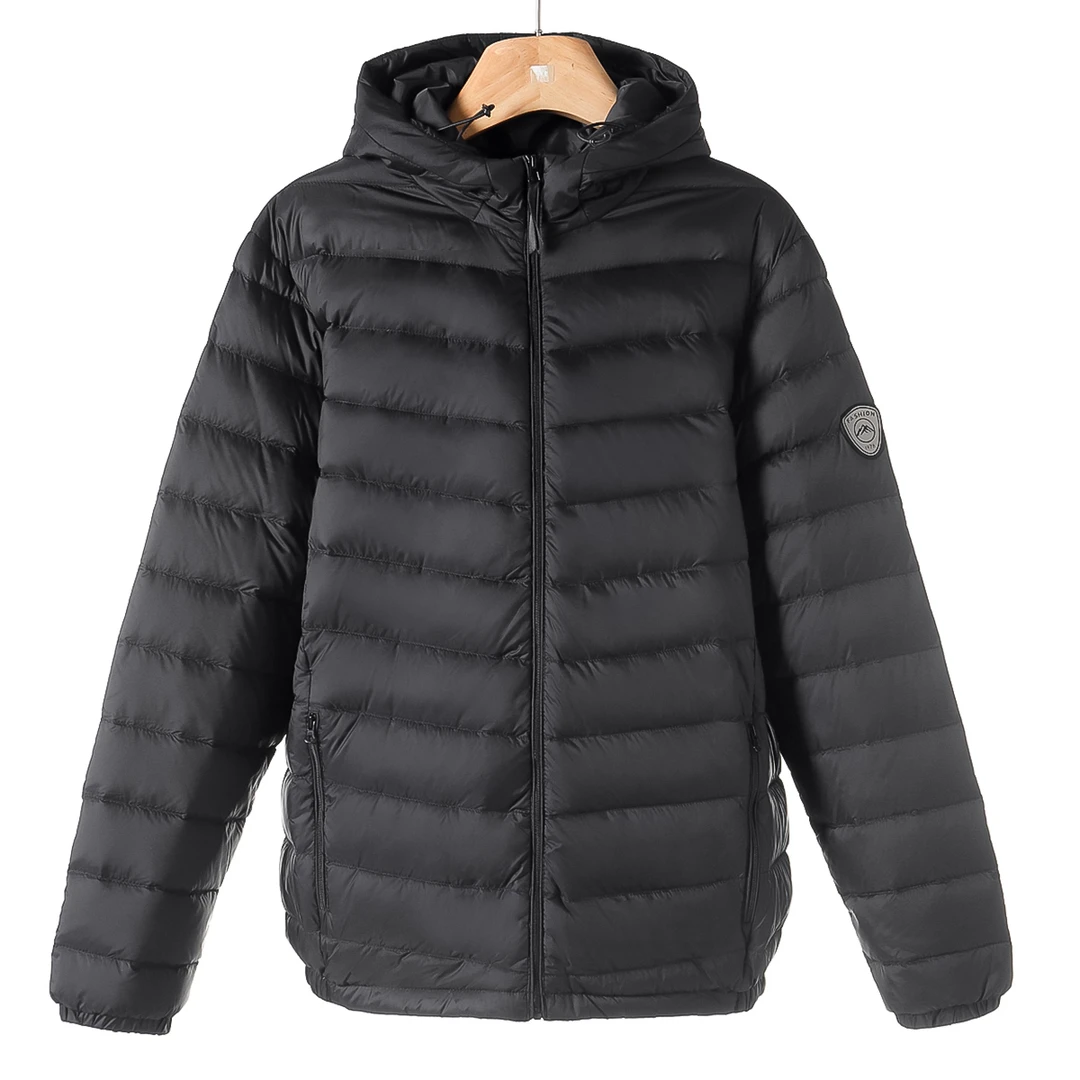 899【帝】冬装 轻便保暖抽绳连帽短羽绒服988剪标