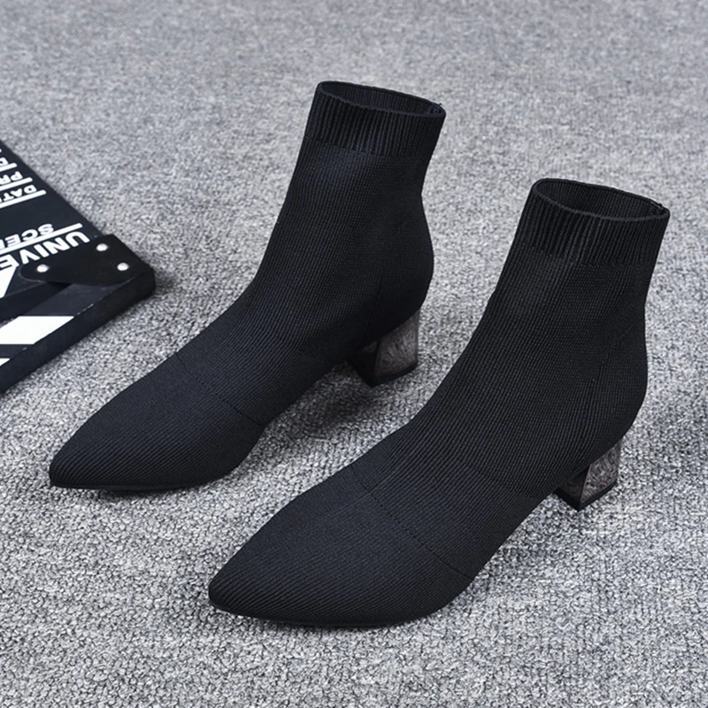 欧洲站欧货黑色针织毛线弹力瘦瘦靴高跟粗跟尖头短靴女瘦腿袜子靴