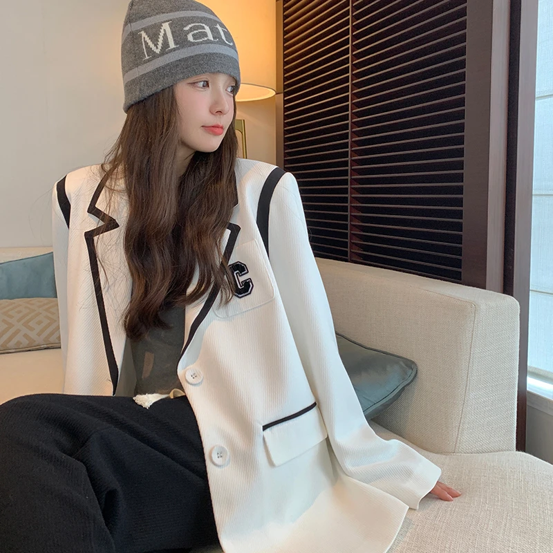 捡漏特白色拼接小西装外套女春秋季2025小个子高级感炸街休闲西服