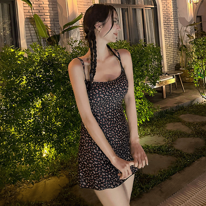 韩国新款碎花复古连体泳衣裙式性感平角ins风小胸钢托显瘦遮肉女