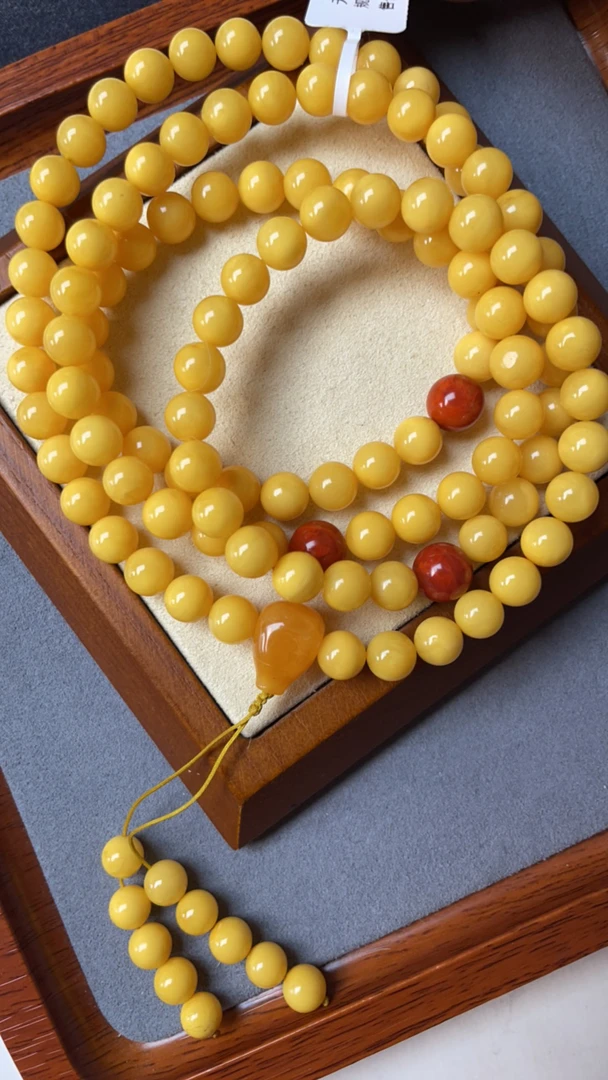 纯天然蜜蜡手串多圈