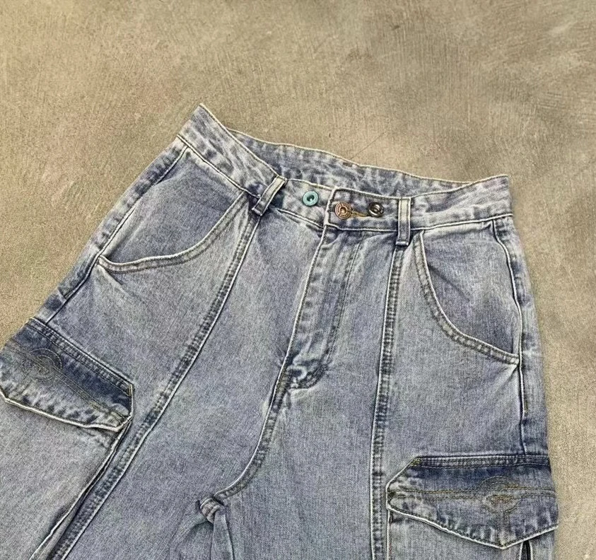 2024年女春季夏直筒新款浅蓝色宽松韩版牛仔裤