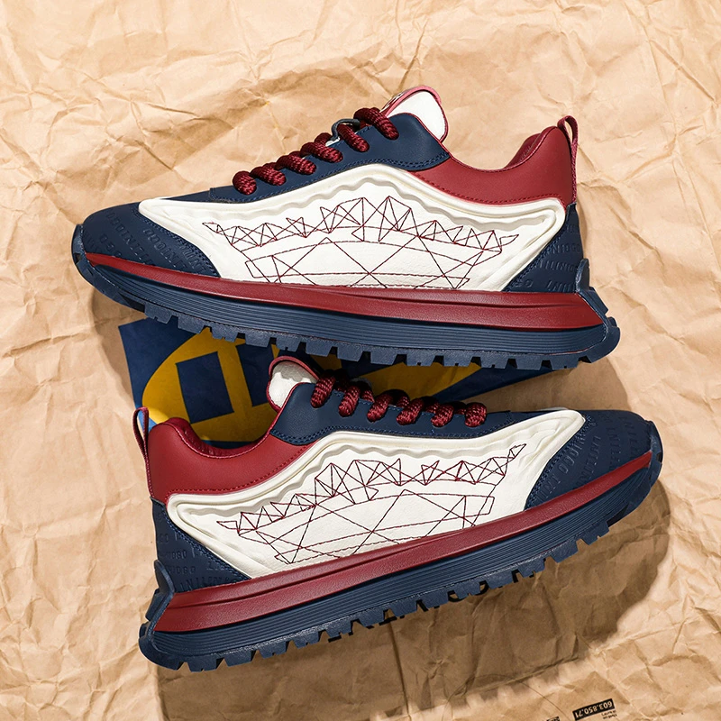 2024新款时尚休闲鞋简约大方轻便百搭耐磨防滑软底软面户外休闲鞋