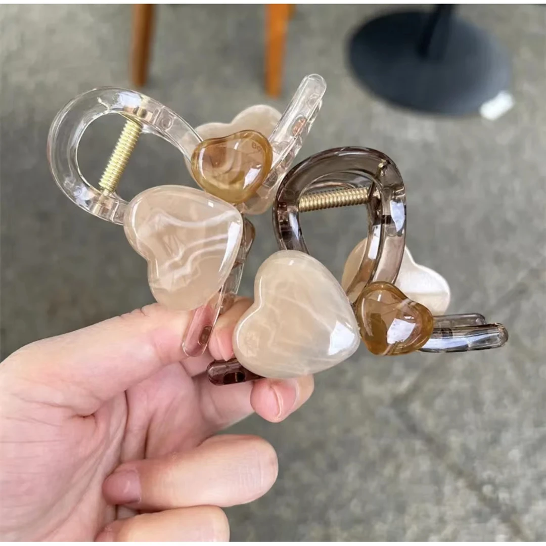 非金属亚克力发饰 2025气质抓夹网红爱心后脑勺盘发发夹发卡头饰