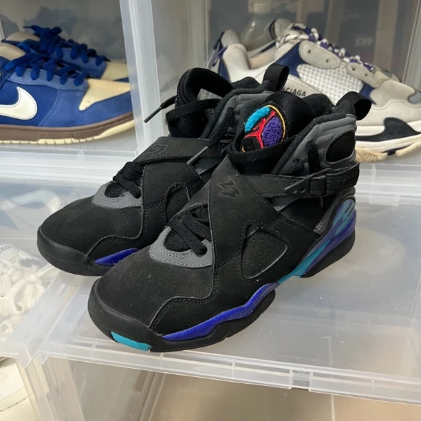 AJ8黑篮 鞋码36.5/95新原盒/公价899 305368-025