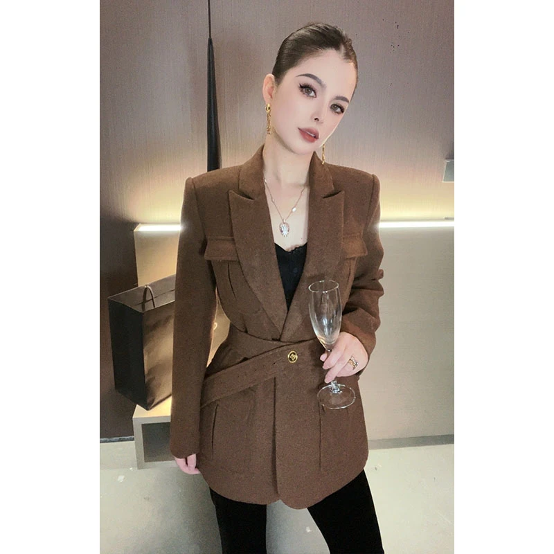 （特价）气质咖色四口袋西装外套WT27006