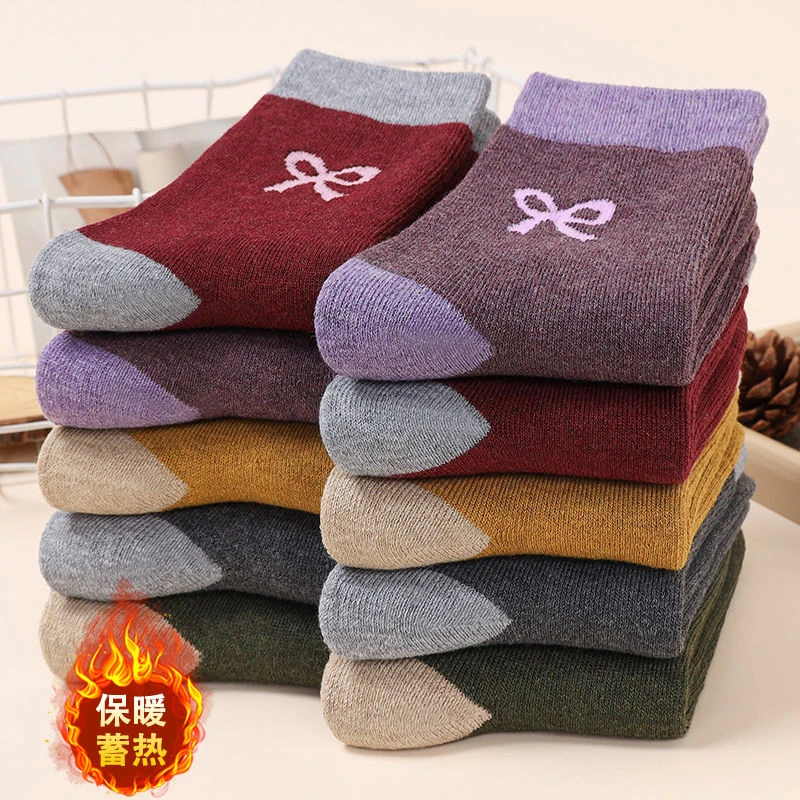 5双加绒加厚蝴蝶花女士冬季袜子女中筒保暖成人妈妈冬天纯棉毛巾