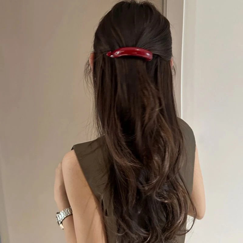 韩版安可拉红扭扭发夹2024新款纯色高级感气质高马尾盘发香蕉夹