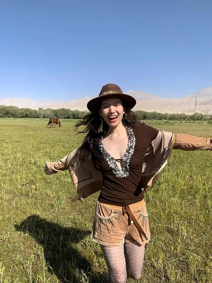 设计感拼接亮片打底上衣重工拼接紧身镂空T恤上衣