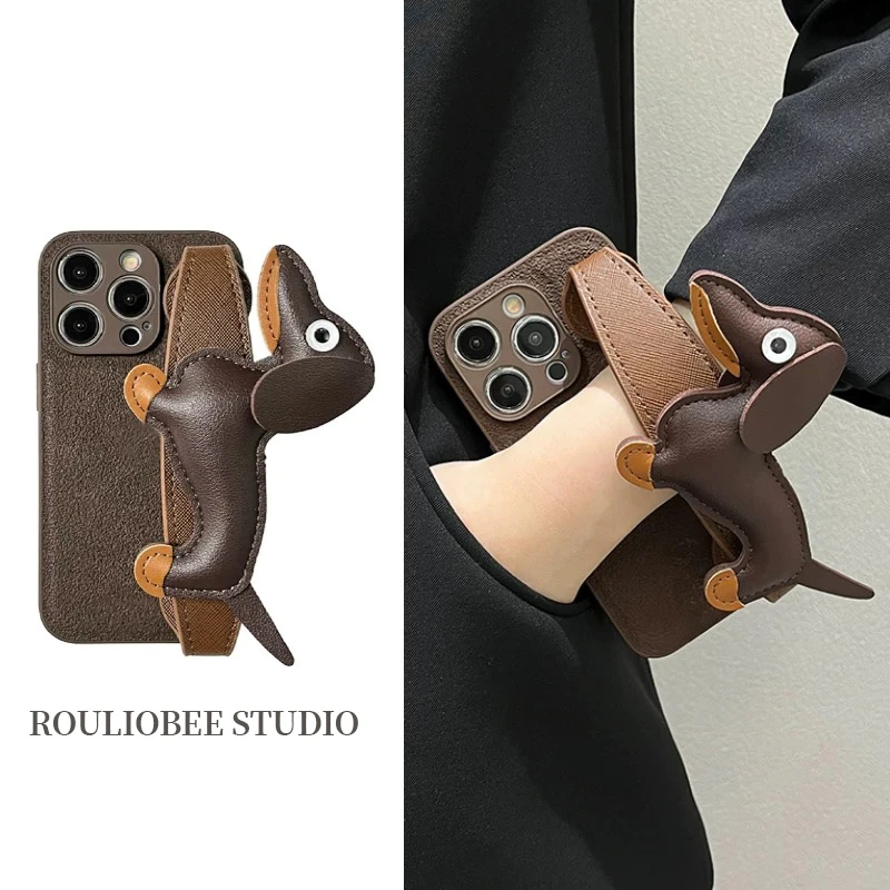 BANCA秋冬腊肠狗腕带适用苹果16/15promax华为vivo小米14手机壳13