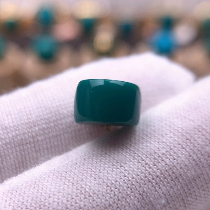 绿松石车挂未镶嵌