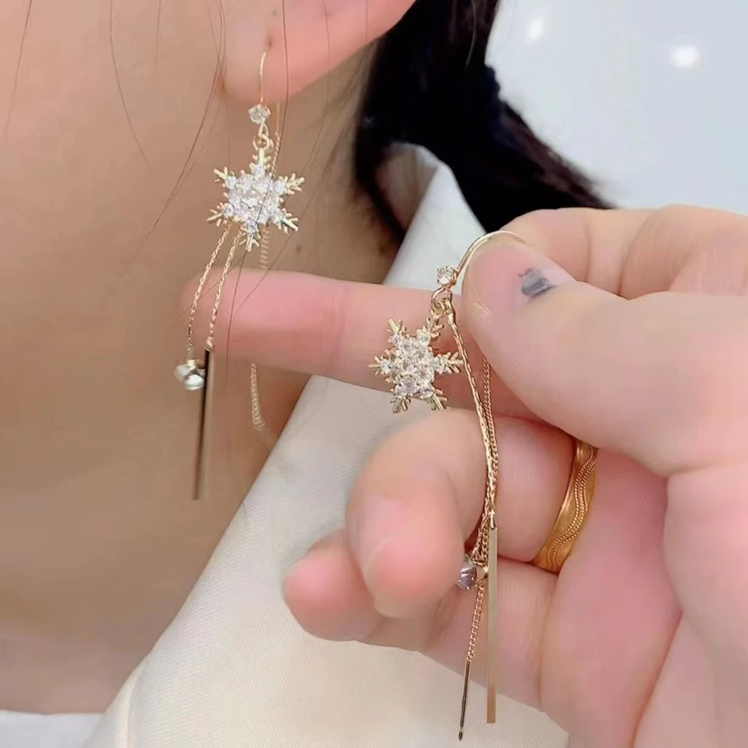 达丽拉 铜合金合成锆石耳饰 小众设计高级感锆石雪花气质流苏耳线